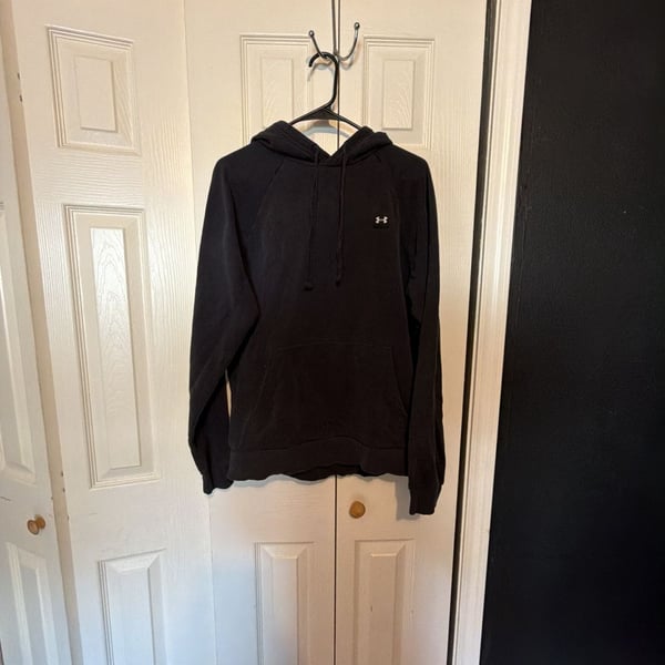 Under Armour Hoodie Size MD Black Pullover Fleece