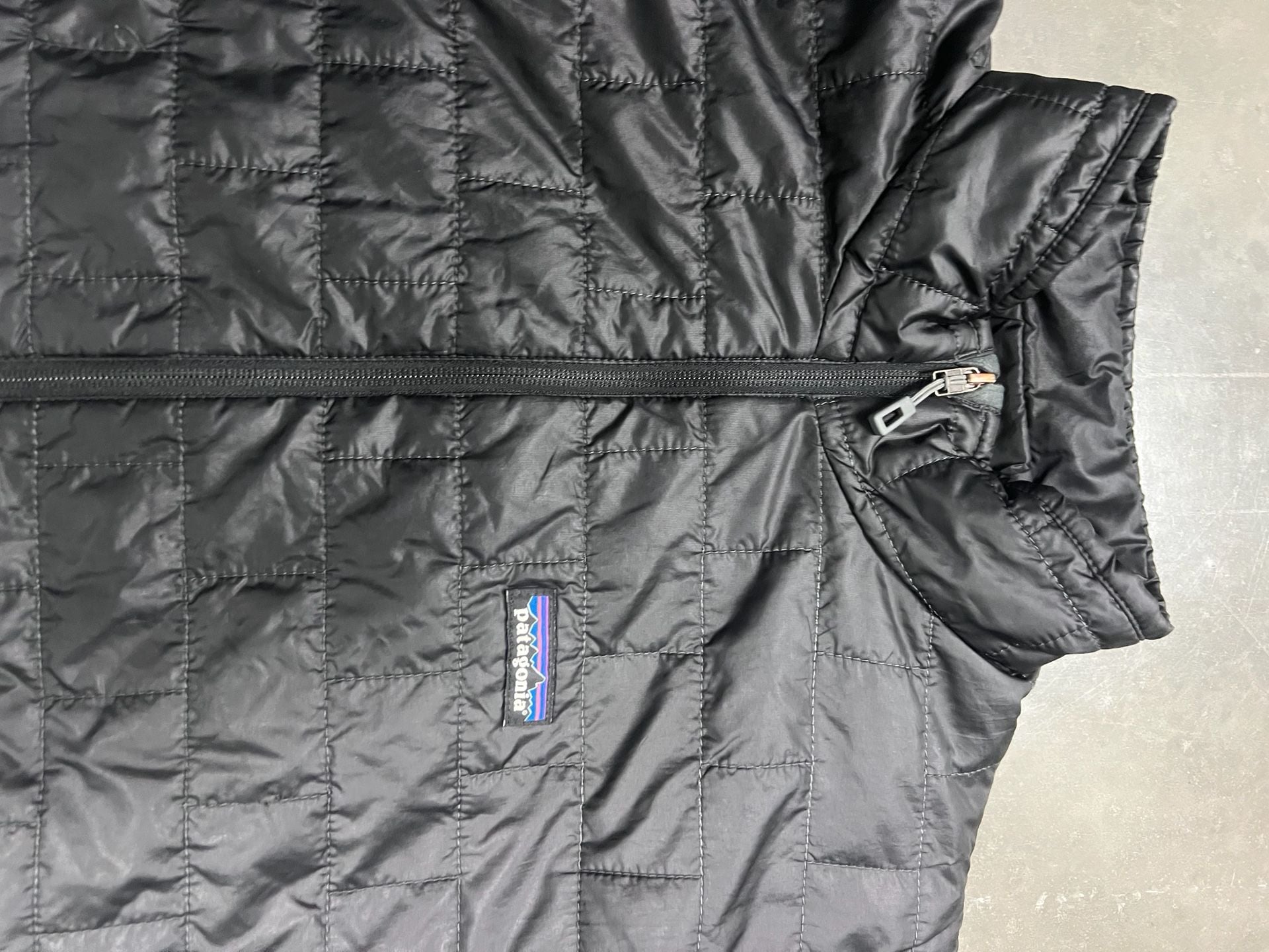 Patagonia Nano Puff Jacket Size L Black Bay Club 3