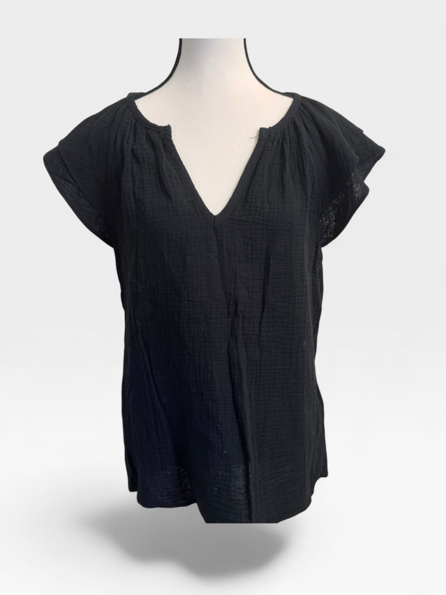 NWT GIBSONLOOK Flutter Sleeve Woven Blouse (Women) Size Medium 2