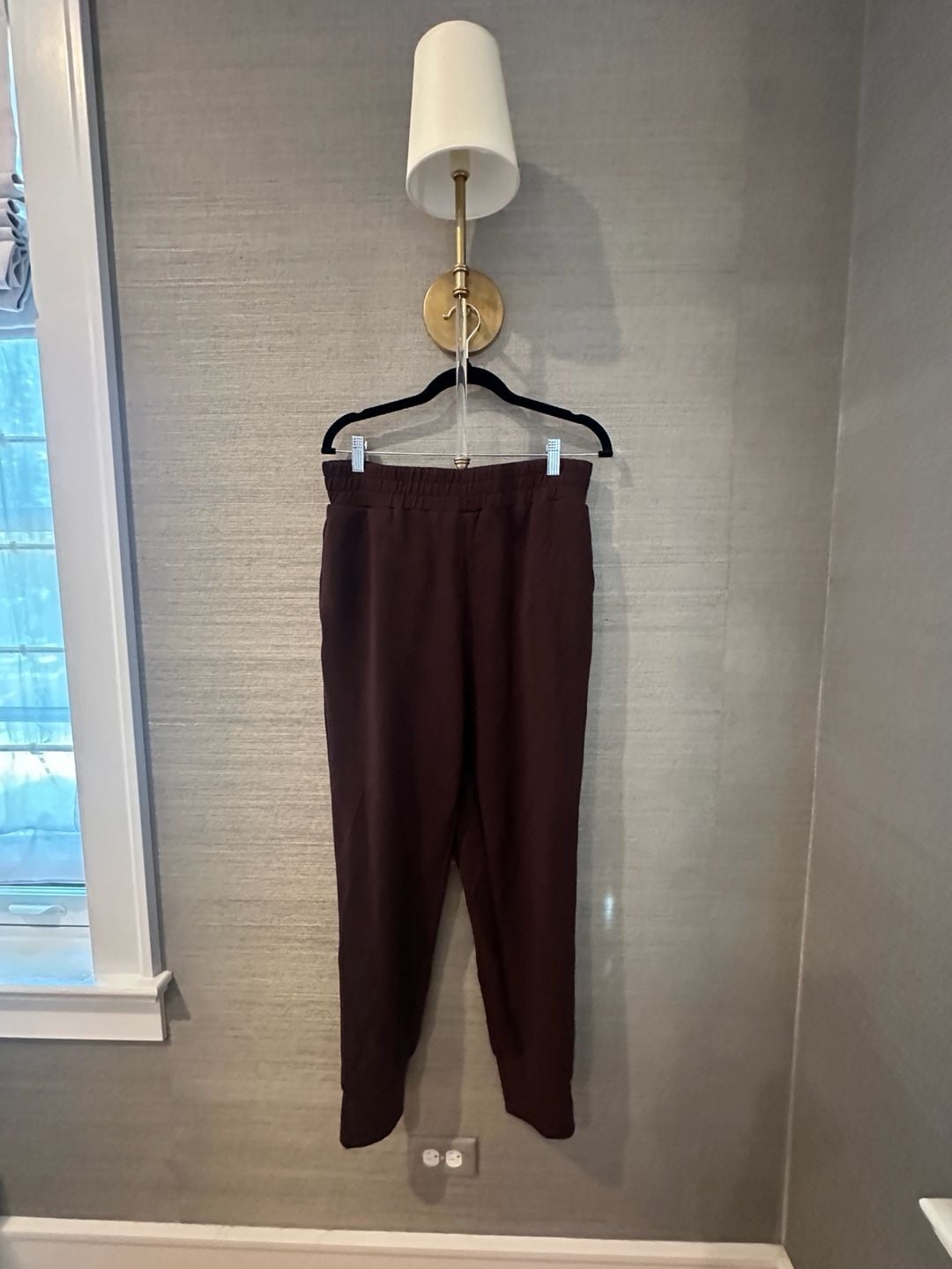 Varley Slim Cuff Jogger Pants in Chocolate Brown 2