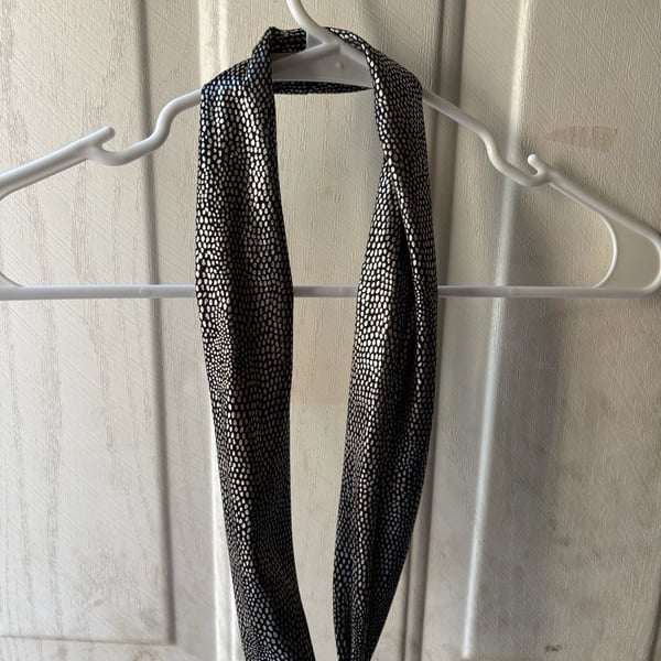 Banana Republic Infinity Scarf Black Silver Polka Dot Metallic Silk