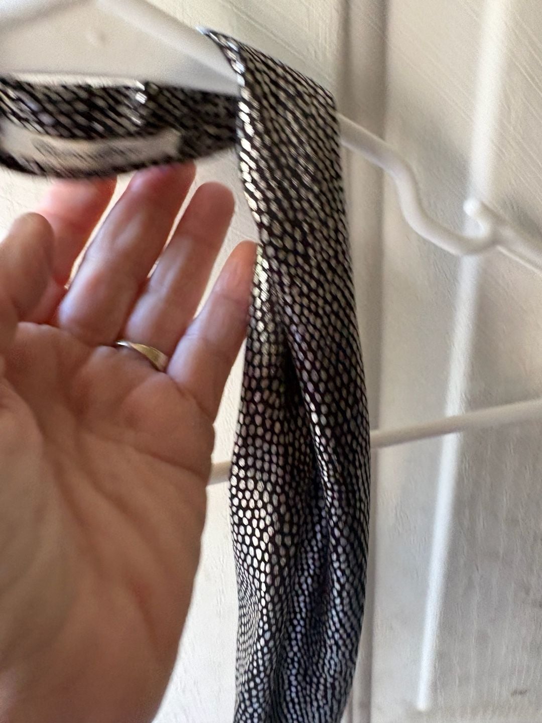 Banana Republic Infinity Scarf Black Silver Polka Dot Metallic Silk 2