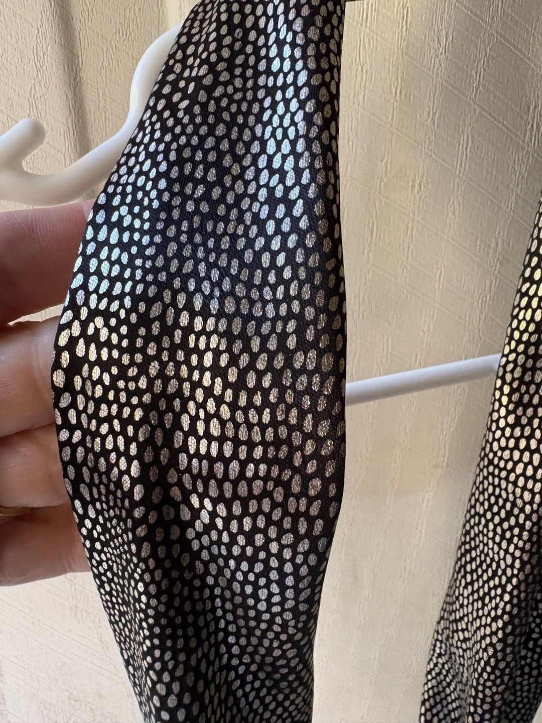 Banana Republic Infinity Scarf Black Silver Polka Dot Metallic Silk 3