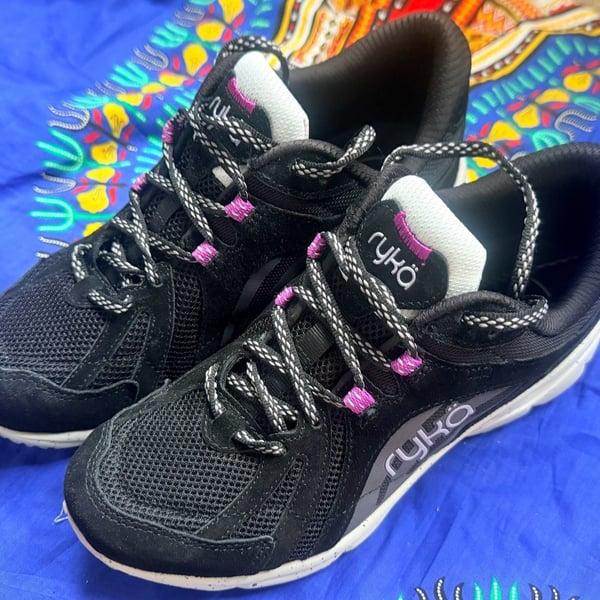 Ryka Skylift TR Trail Walking Sneaker Black Pink