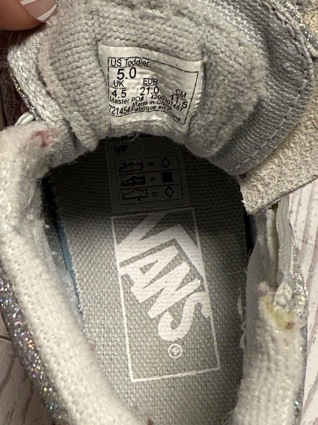 Product thumbnail 5