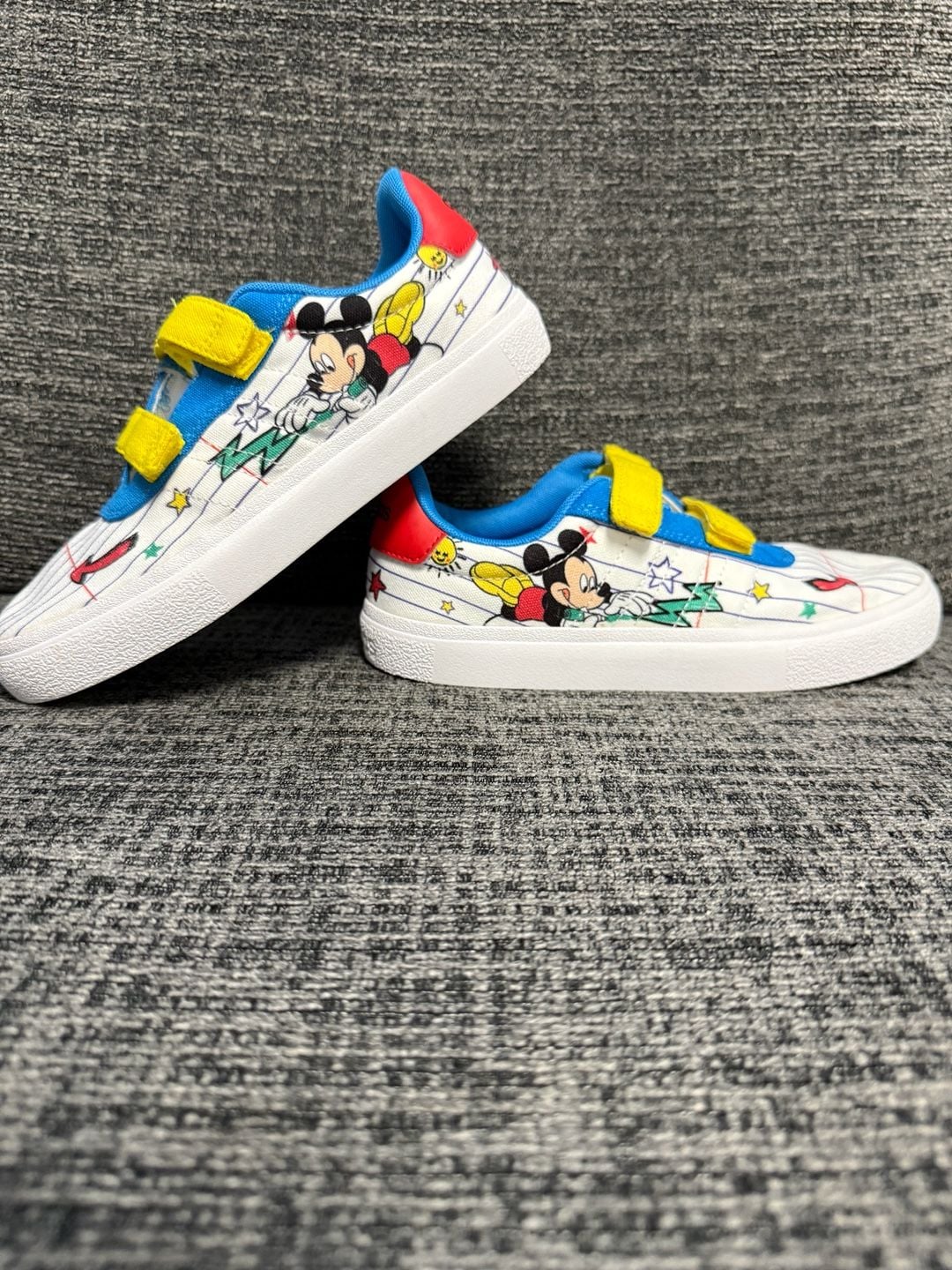Adidas Vulc Raid3r Mickey Mouse Size 2.5 Kids Sneakers 1
