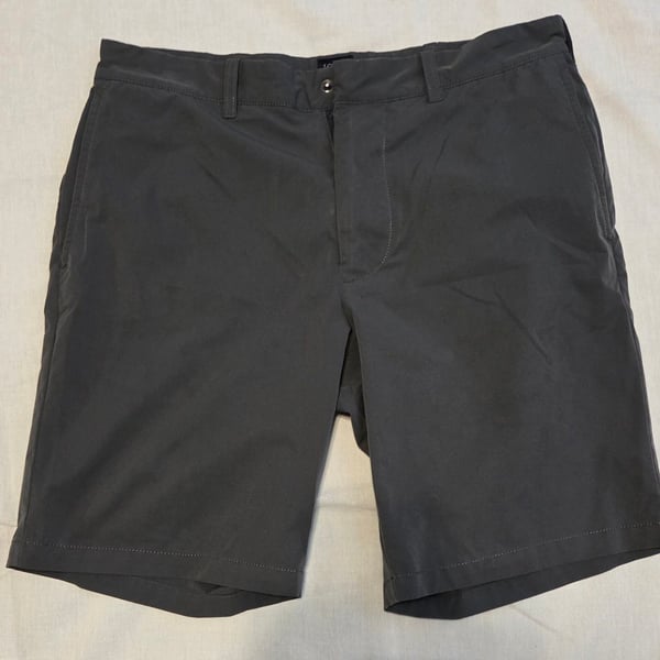J.Crew Shorts Size 31 Gray Performance 9 Inch Inseam