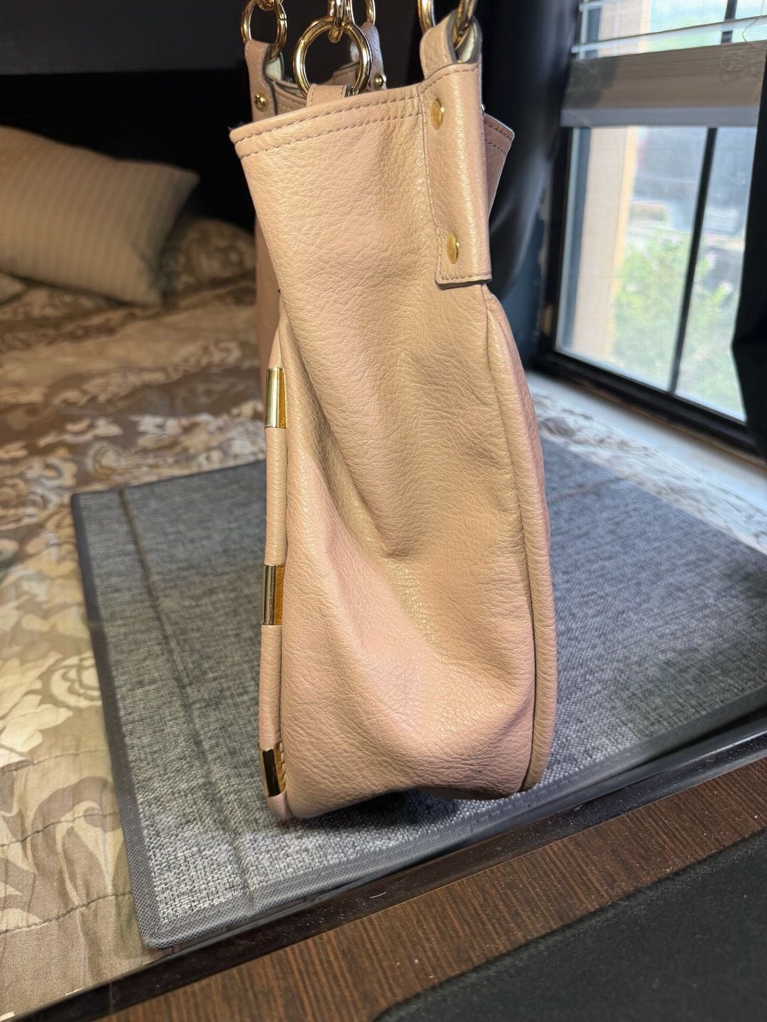 Jessica Simpson Sadie Faux Leather 4 Poster Handbag 9