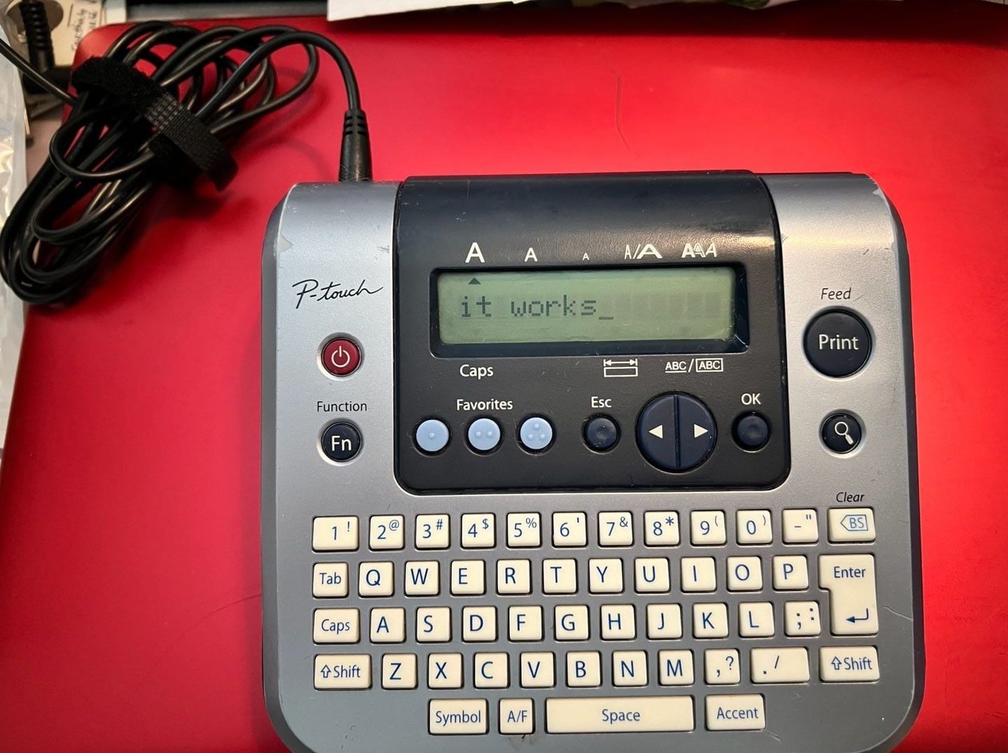 Brother P-Touch PT-1280 Electronic Label Maker 1