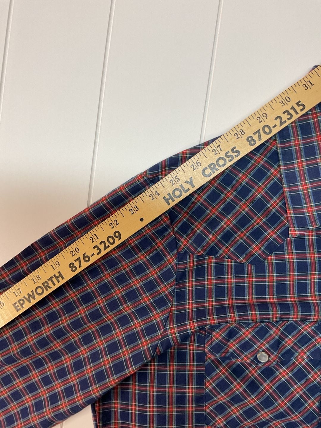VIP Vintage Western Pearl Snap Plaid Shirt Size L Blue Red Cowboy Long Sleeve 6