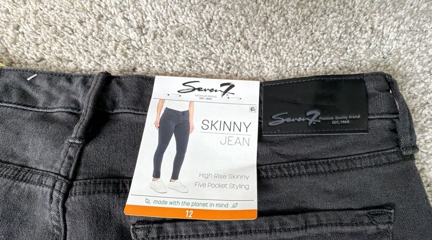 Seven7 Skinny Jeans Size 12 Black Denim Pants 8