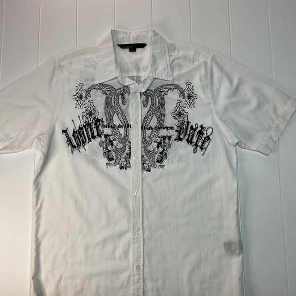 Straight Faded Short Sleeve Button-Down Shirt Size L White Gothic Graphic
