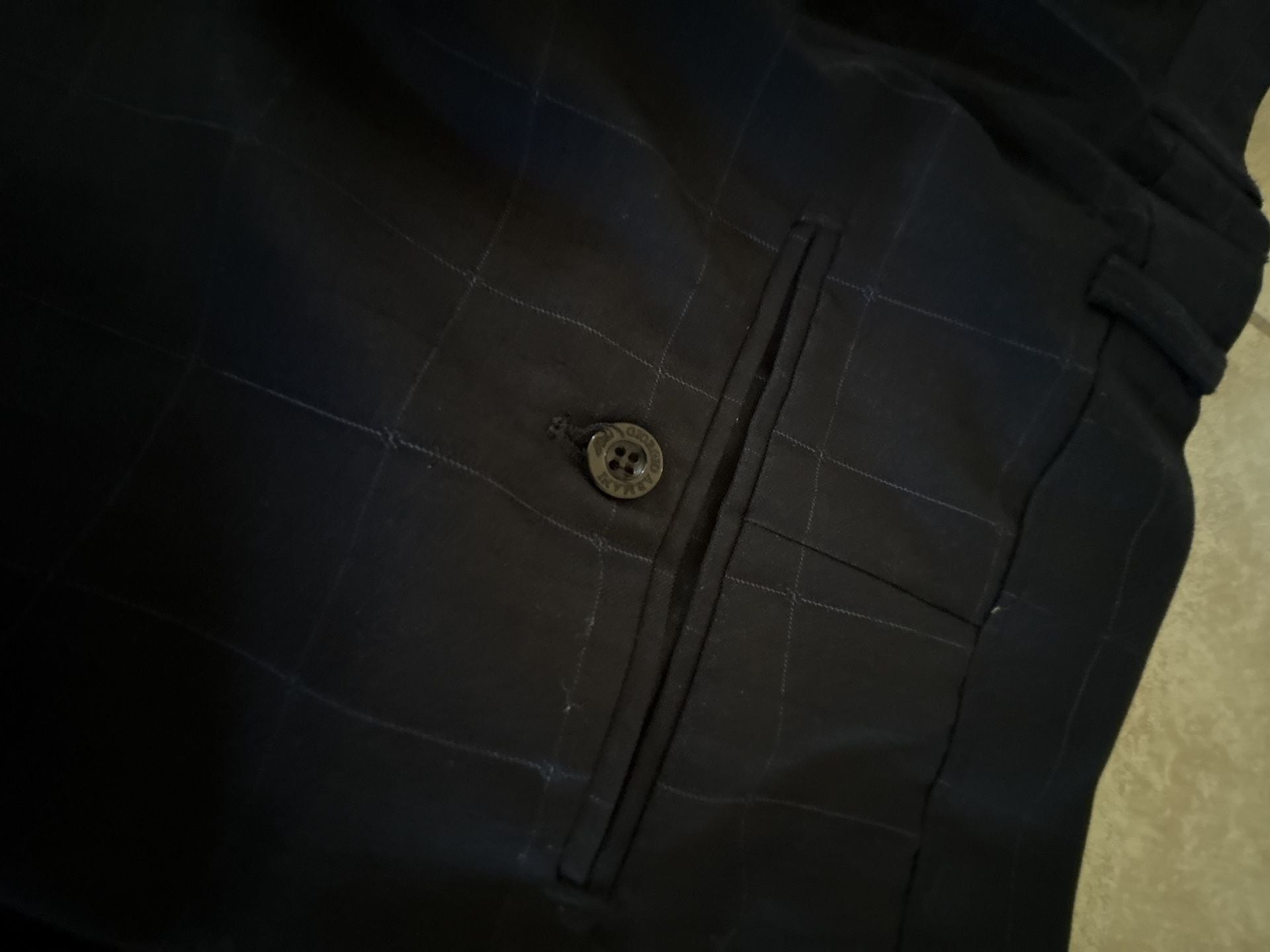 Giorgio Armani Collezioni Navy Blue Windowpane Suit Size 40R Pants 34x30” 7