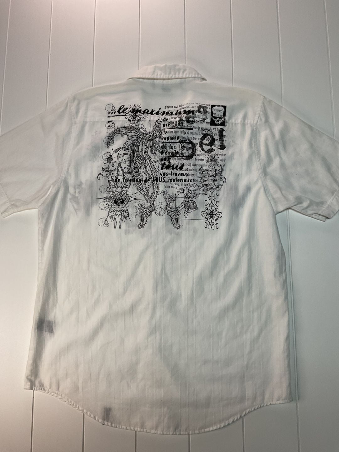 Straight Faded Short Sleeve Button-Down Shirt Size L White Gothic Graphic 7