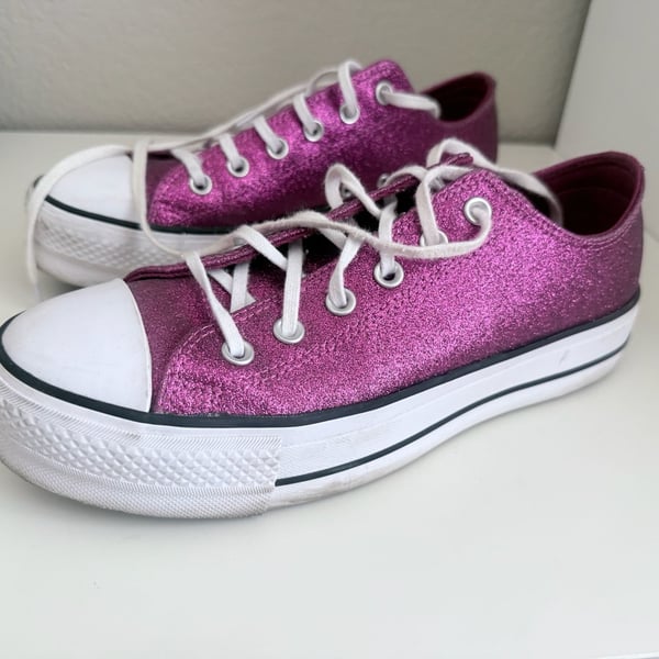 Converse Chuck Taylor All Star Lift Platform Glitter Fuchsia Sneakers