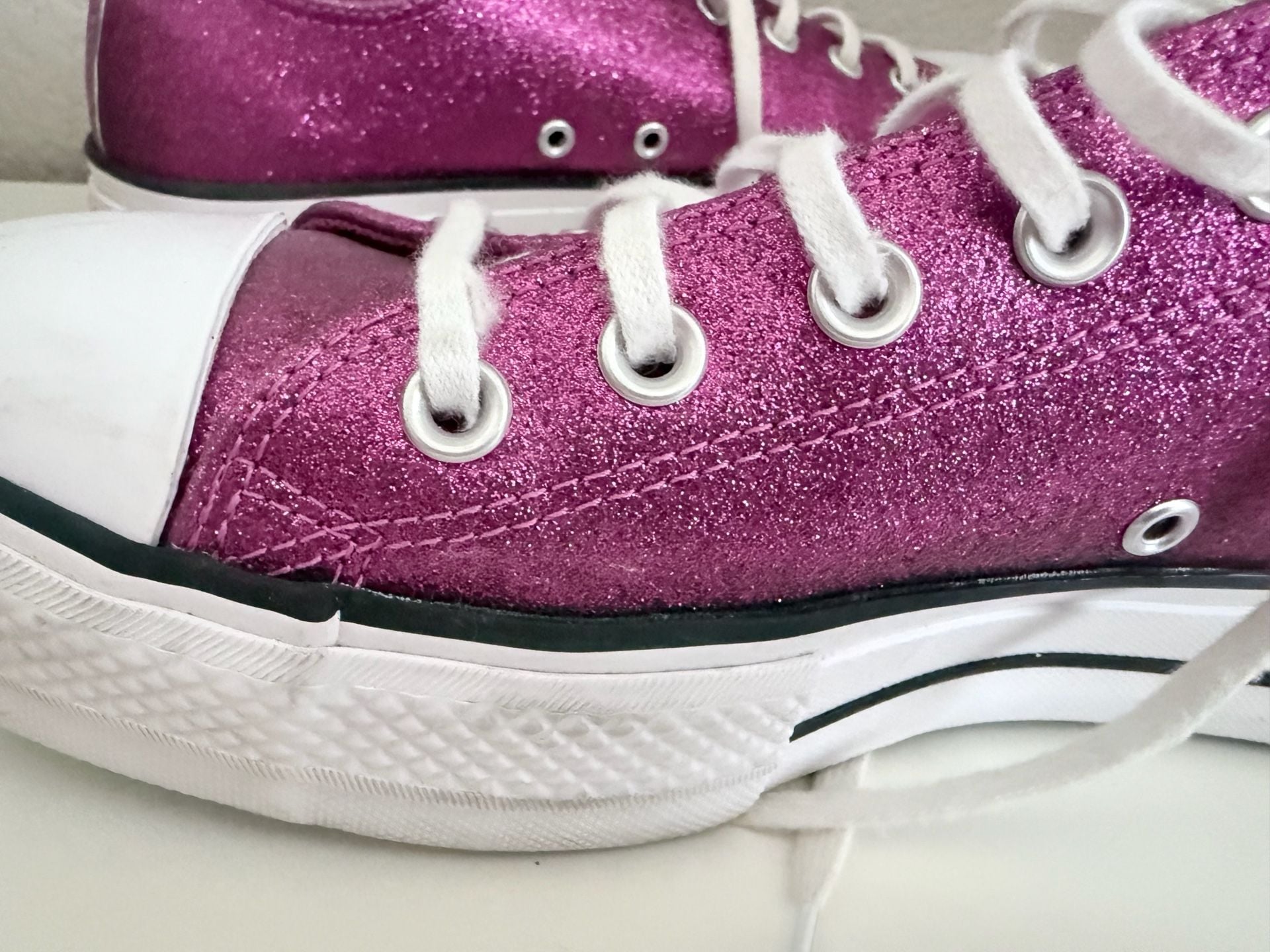 Converse Chuck Taylor All Star Lift Platform Glitter Fuchsia Sneakers 8