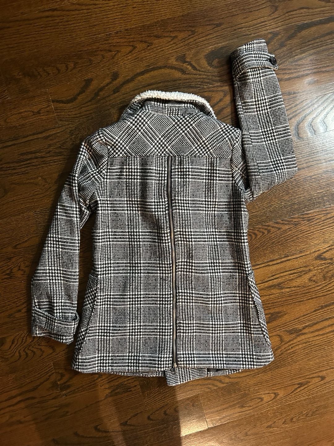 Venus Plaid Pea Coat Size S Sherpa Collar 7