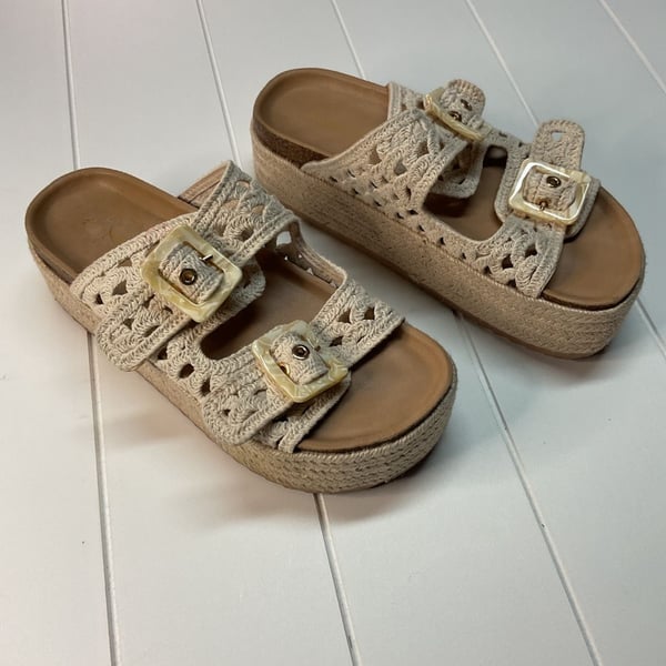 Madden Girl Bali-C Sandals Size 8.5 Off White Woven Platform