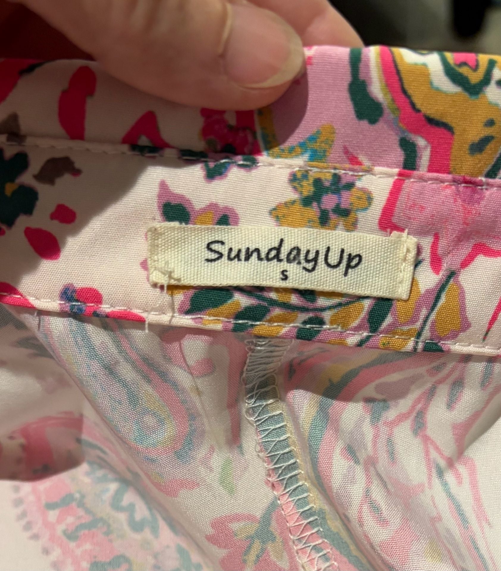 063-Sunday Up Button Down Shirt Size S Pink Green Paisley Print Blouse 4