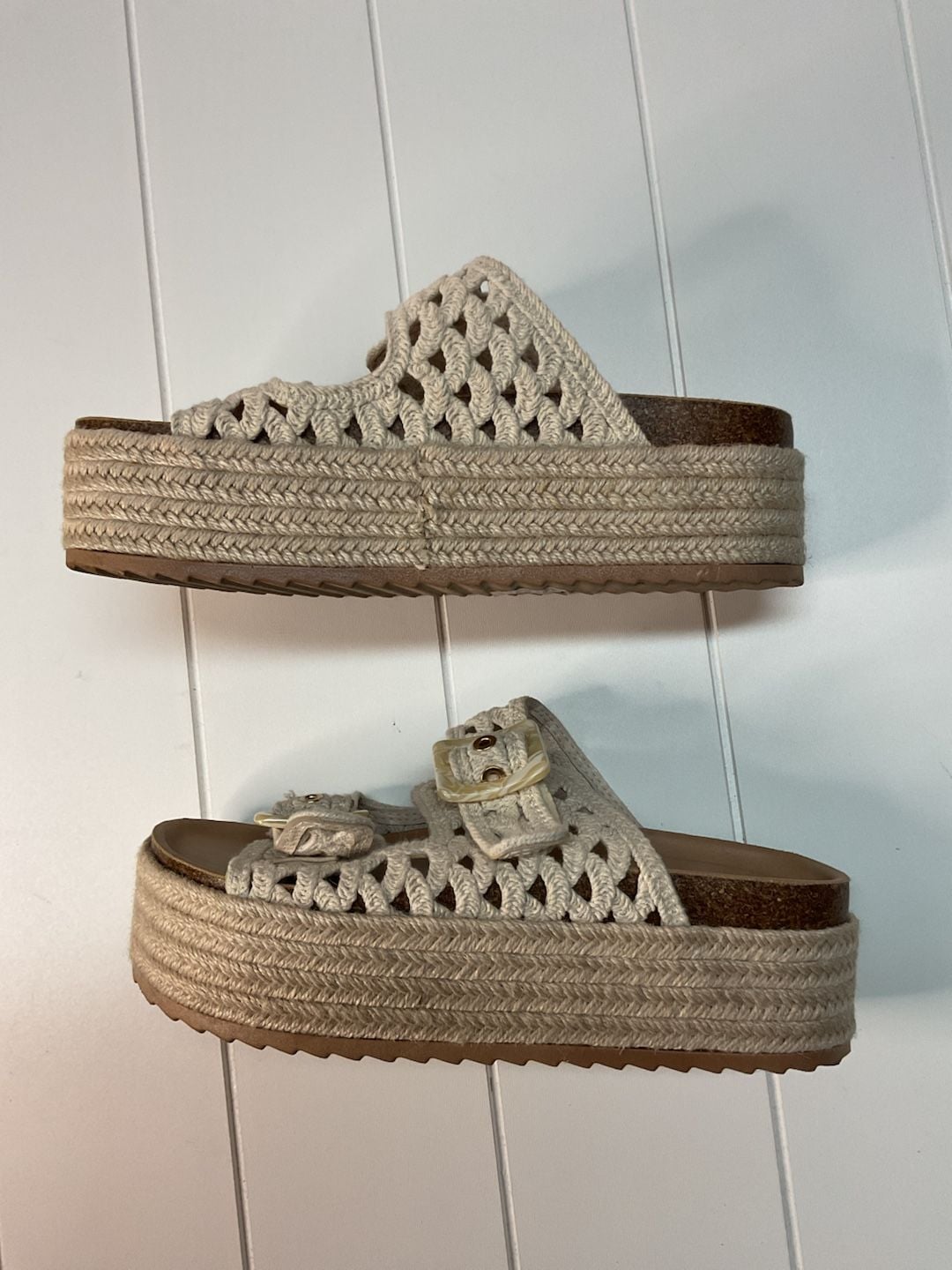 Madden Girl Bali-C Sandals Size 8.5 Off White Woven Platform 7