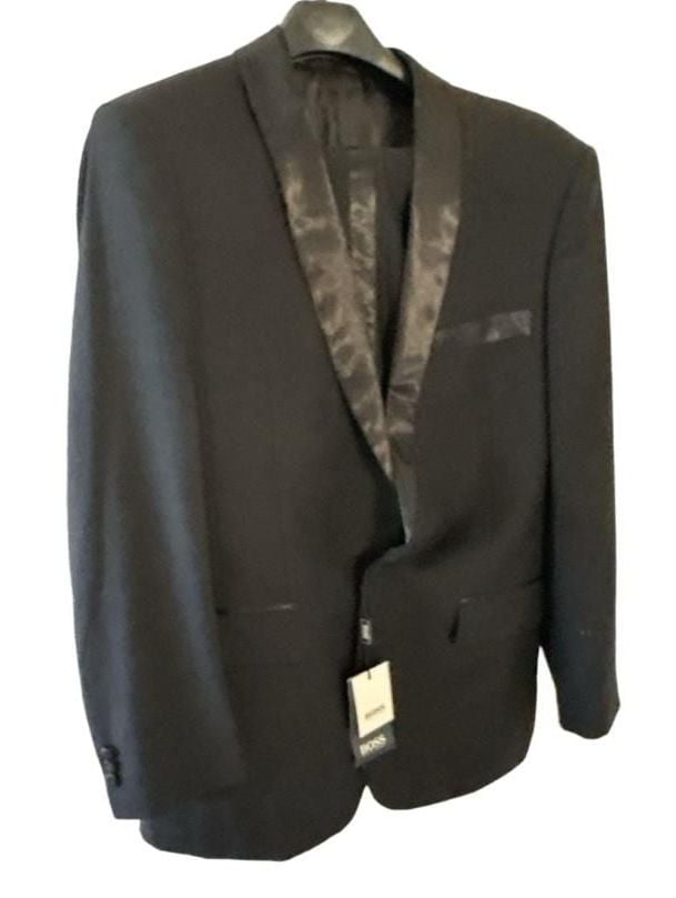 Boss Hugo Boss Tuxedo Size 40R Black Wool Satin Trim Pants 34” waist NWT  9