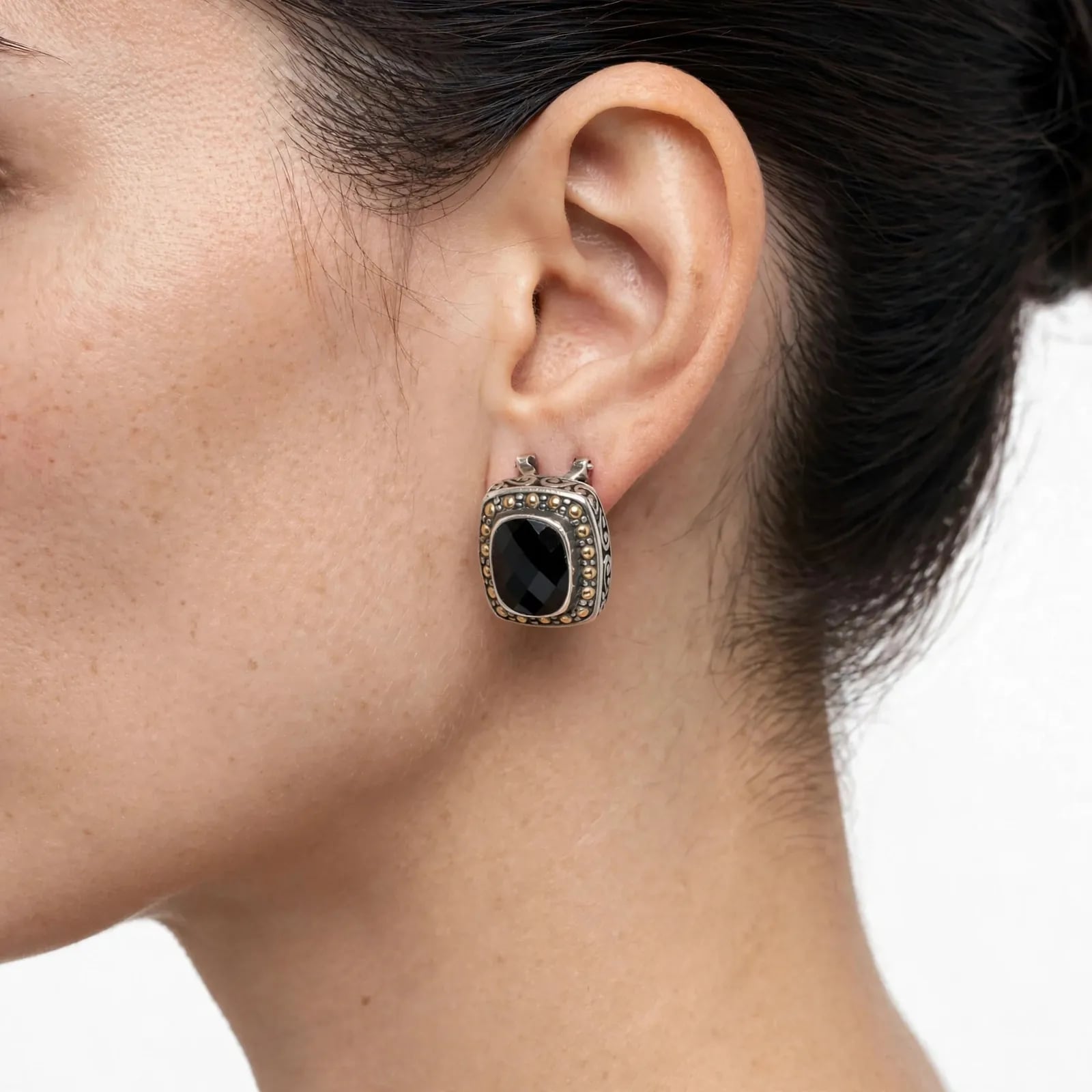 EFFY Balissima 925Sterling Silver Black Onyx Two Tone 18KGold Omega BackEarrings 5