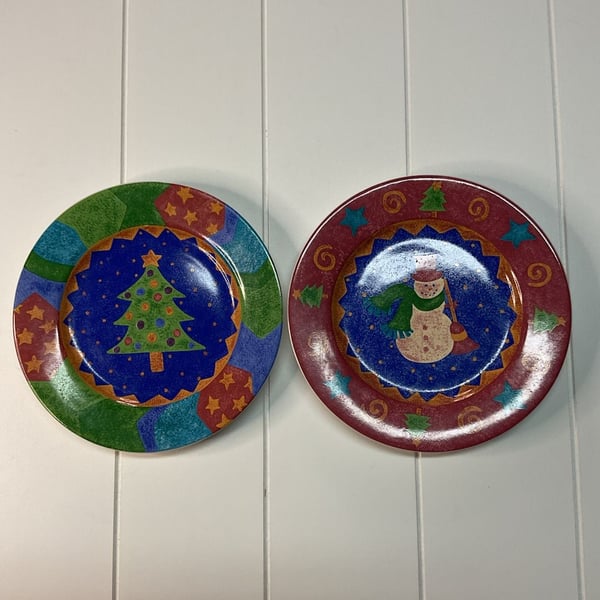 Christmas/Winter set of 2 Sango Potpourri Salad Plates Size 7.75