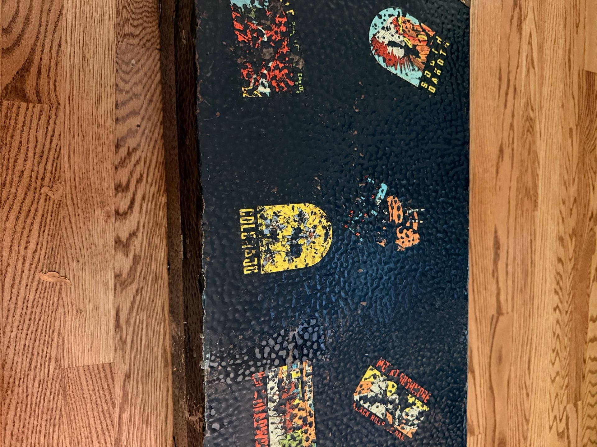 Vintage Black Travel Suitcase Hard Case Luggage With Stickers 7