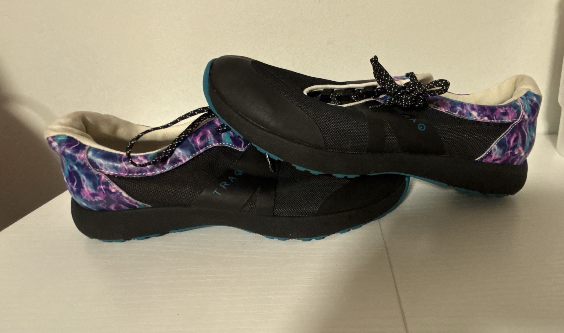 TRAQ by Alegria Intent Size 38 Black Frequencies Walking Shoes 3