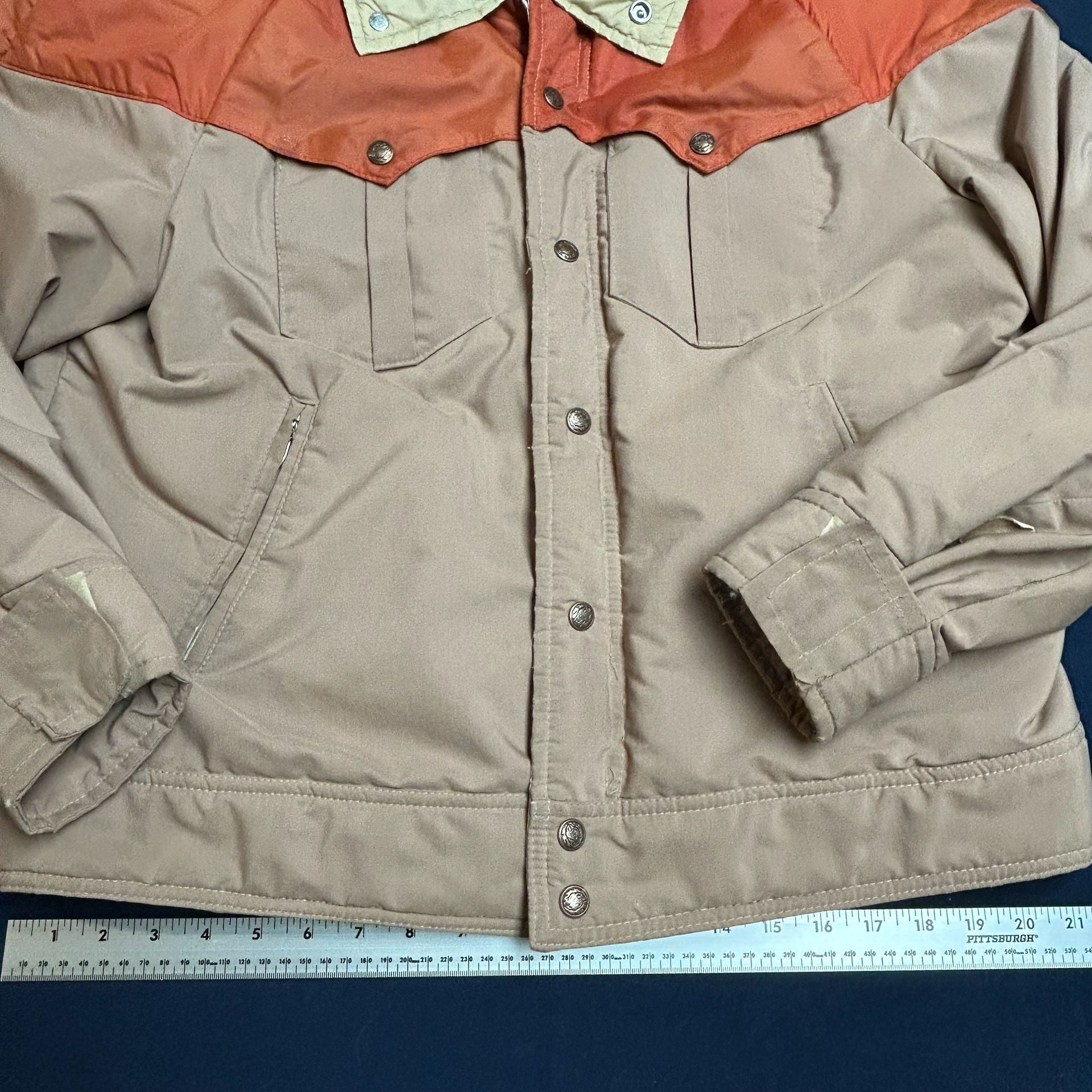 Black Bear Western Puffer Jacket Size 38 Tan Orange Vintage 5