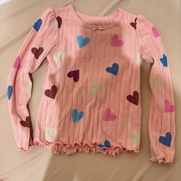 365 Kids From Garanimals Print Rib T-Shirt Size 5 Pink Hearts