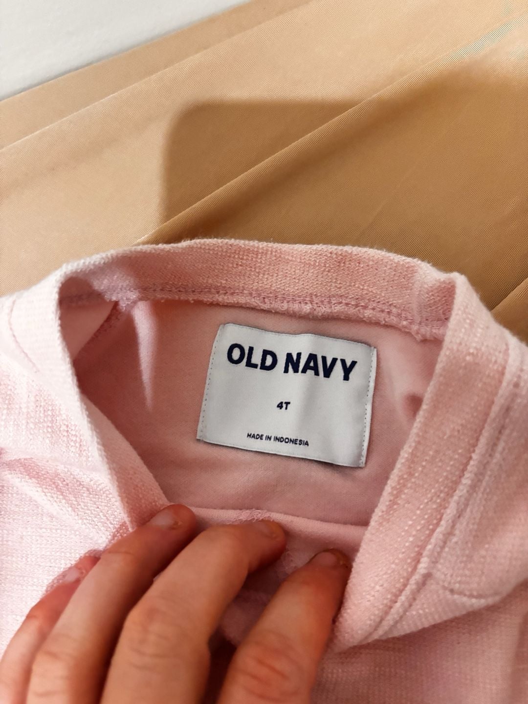 Old Navy Long Sleeve Pocket Sweatshirt Size 4T Pink 3
