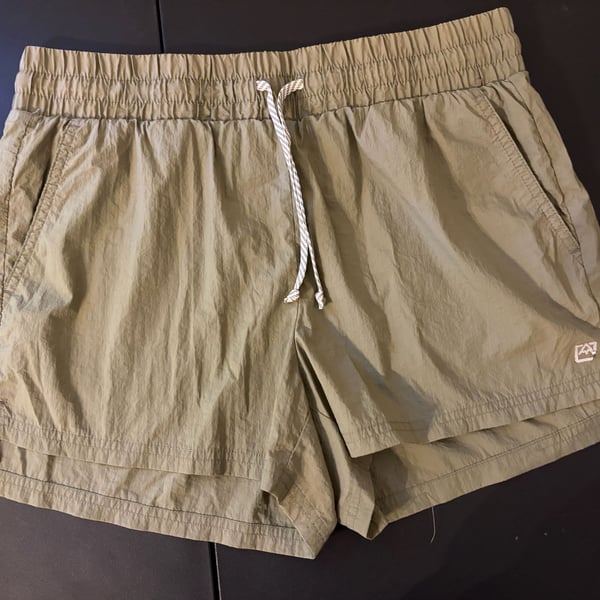 Avalanche Nylon Active Shorts Size M Olive Green Drawstring Casual