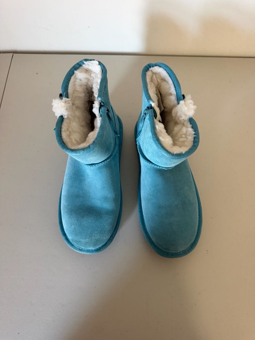 Koolaburra by UGG Victoria Mini Boots Size 3 Blue Suede 2