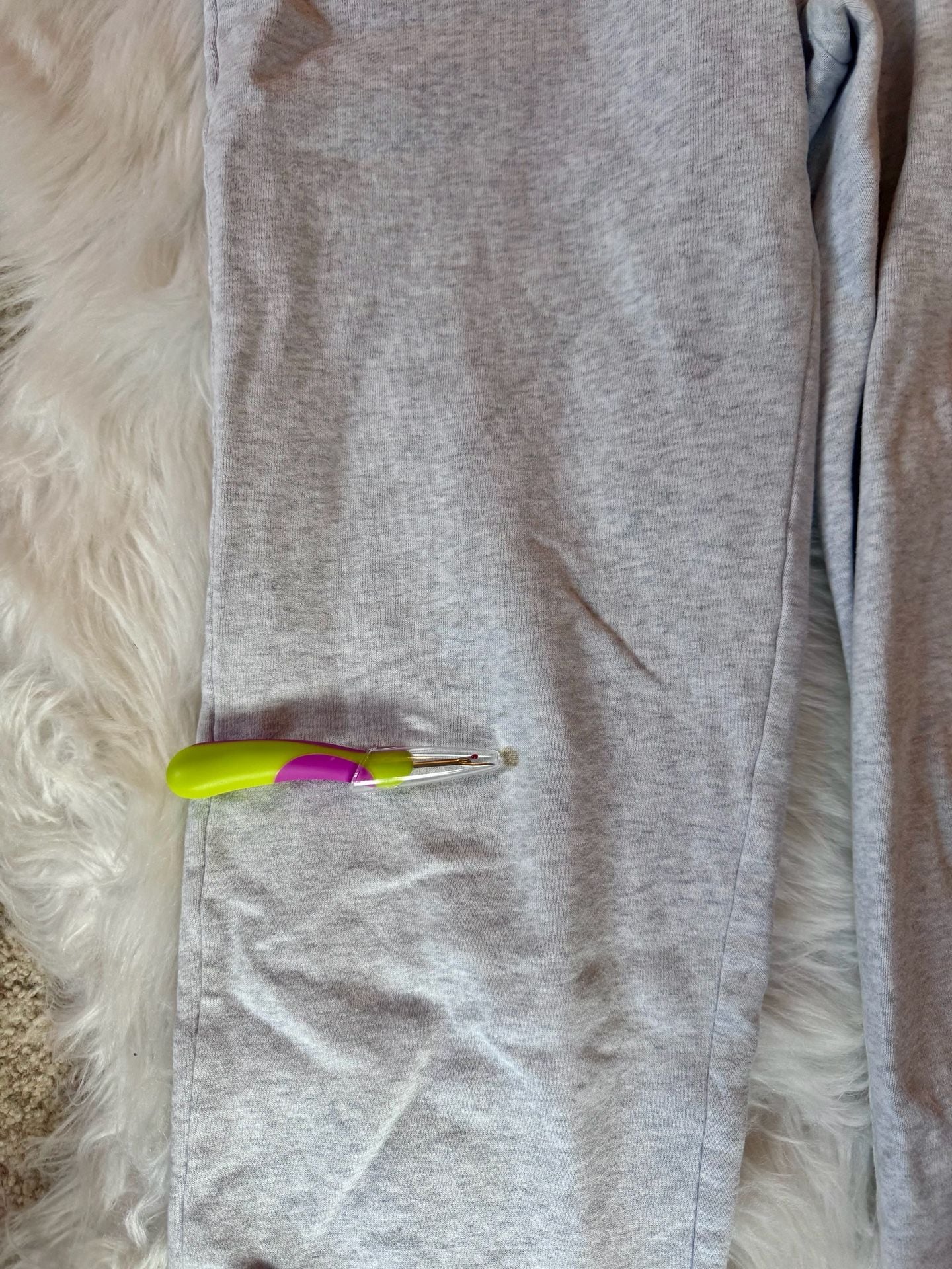 American Eagle Sweatpants Size S Grey Fleece Joggers High Waisted (flawed) 11