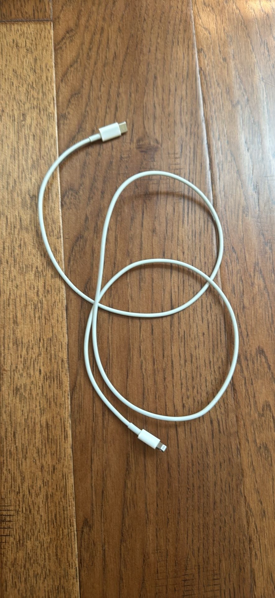 Apple USB-C to Lightning Cable White 1