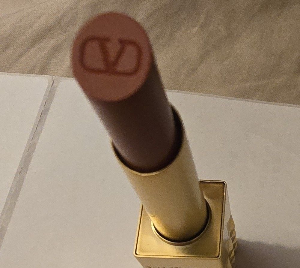 Valentino Spike Valentino Matte Lipstick 134R 0.08 oz 4