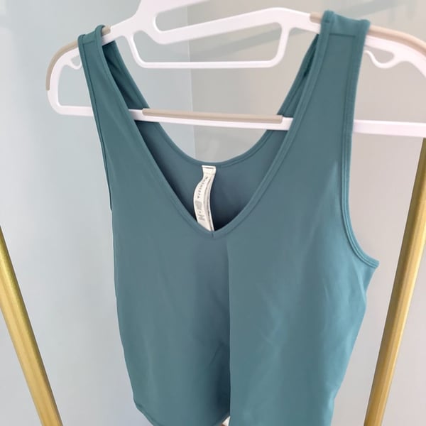 Athleta Transcend Tank Size M Teal Blue Athletic Workout Top