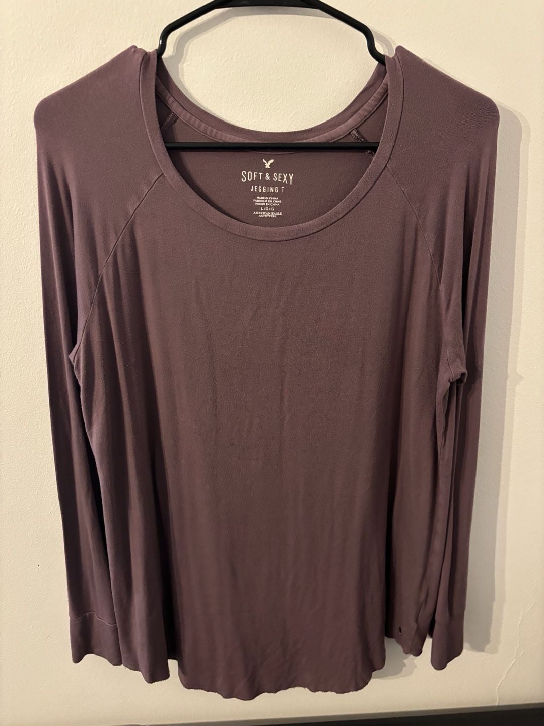 American Eagle Outfitters Soft & Sexy Jegging T Size L Purple Long Sleeve 2