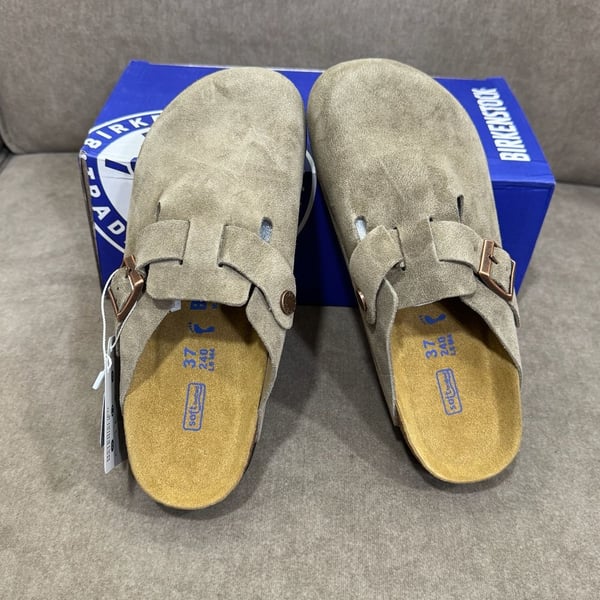 Birkenstock Boston Suede Clogs Size 41 Taupe Soft Footbed