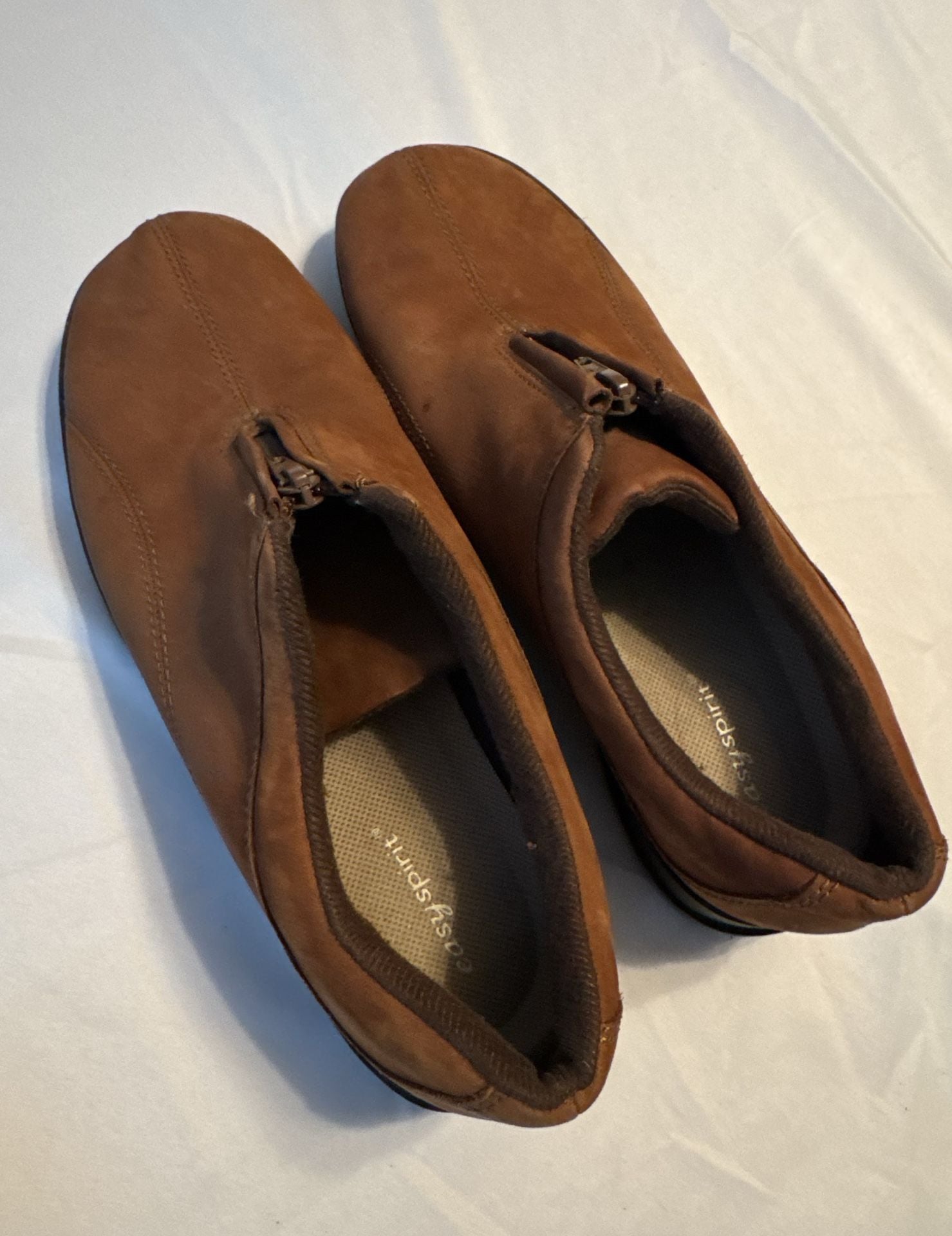 Easy Spirit Shoes Size 10M Brown Suede Front Zip 2