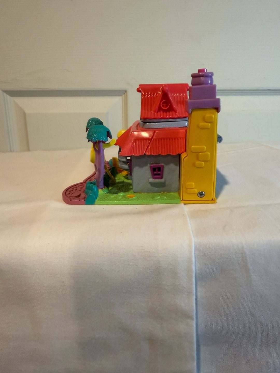 Polly Pocket 1994 Light Up Kitty House Playset Animal Wonderland 4
