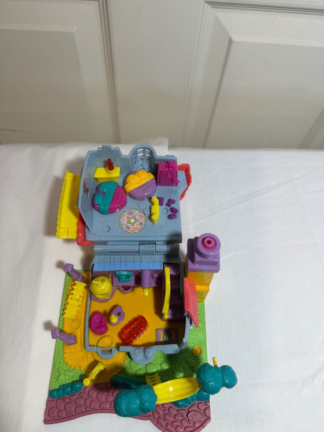 Polly Pocket 1994 Light Up Kitty House Playset Animal Wonderland 5