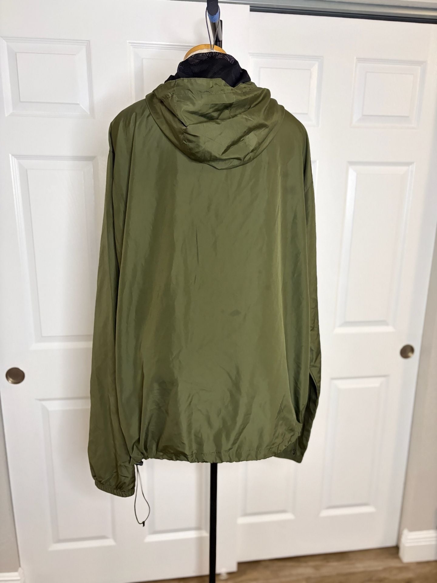 067-Pura Pesca Clothing Co. Clasico Windbreaker Olive Green Pullover Hooded 3