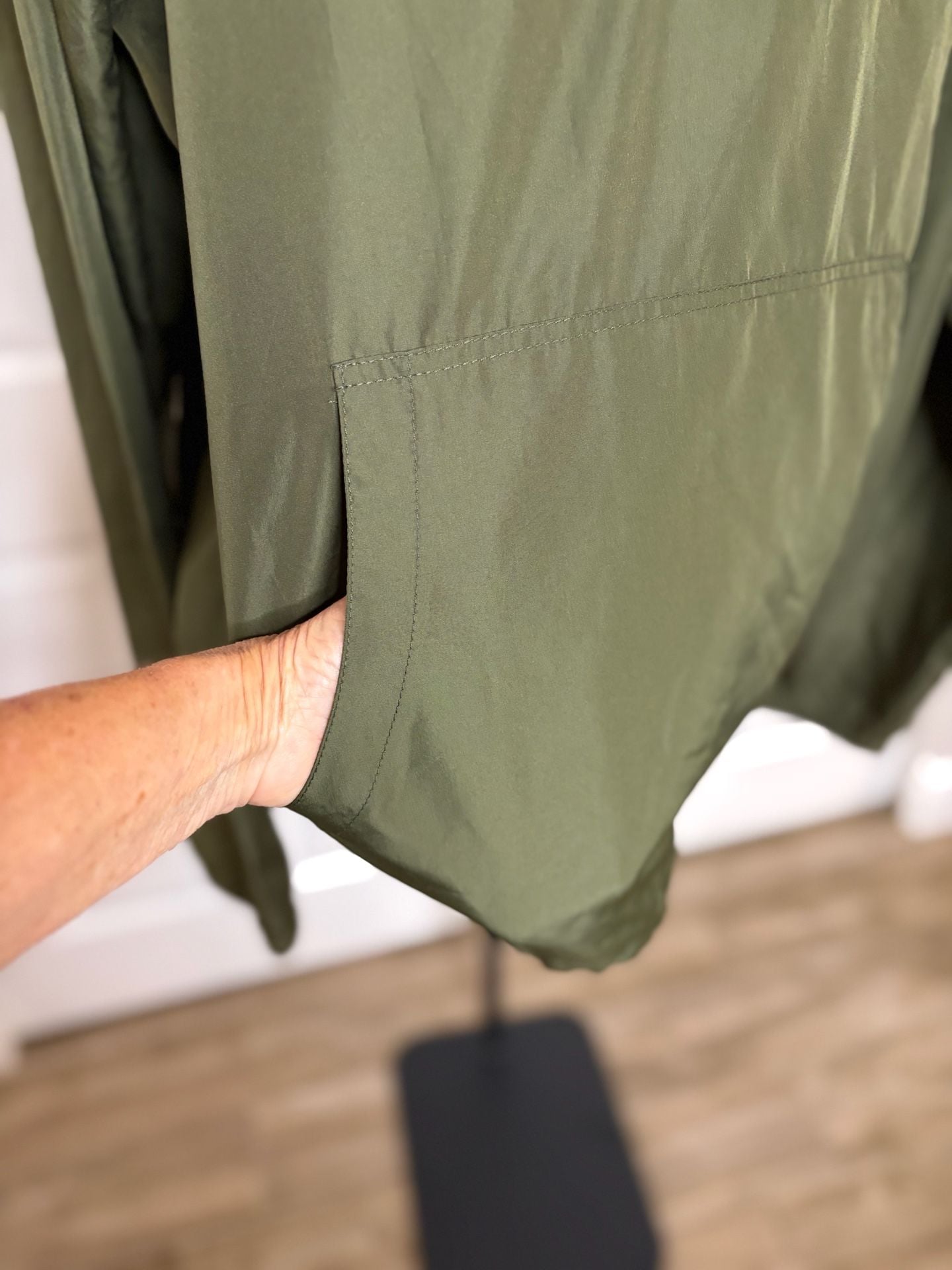 067-Pura Pesca Clothing Co. Clasico Windbreaker Olive Green Pullover Hooded 7