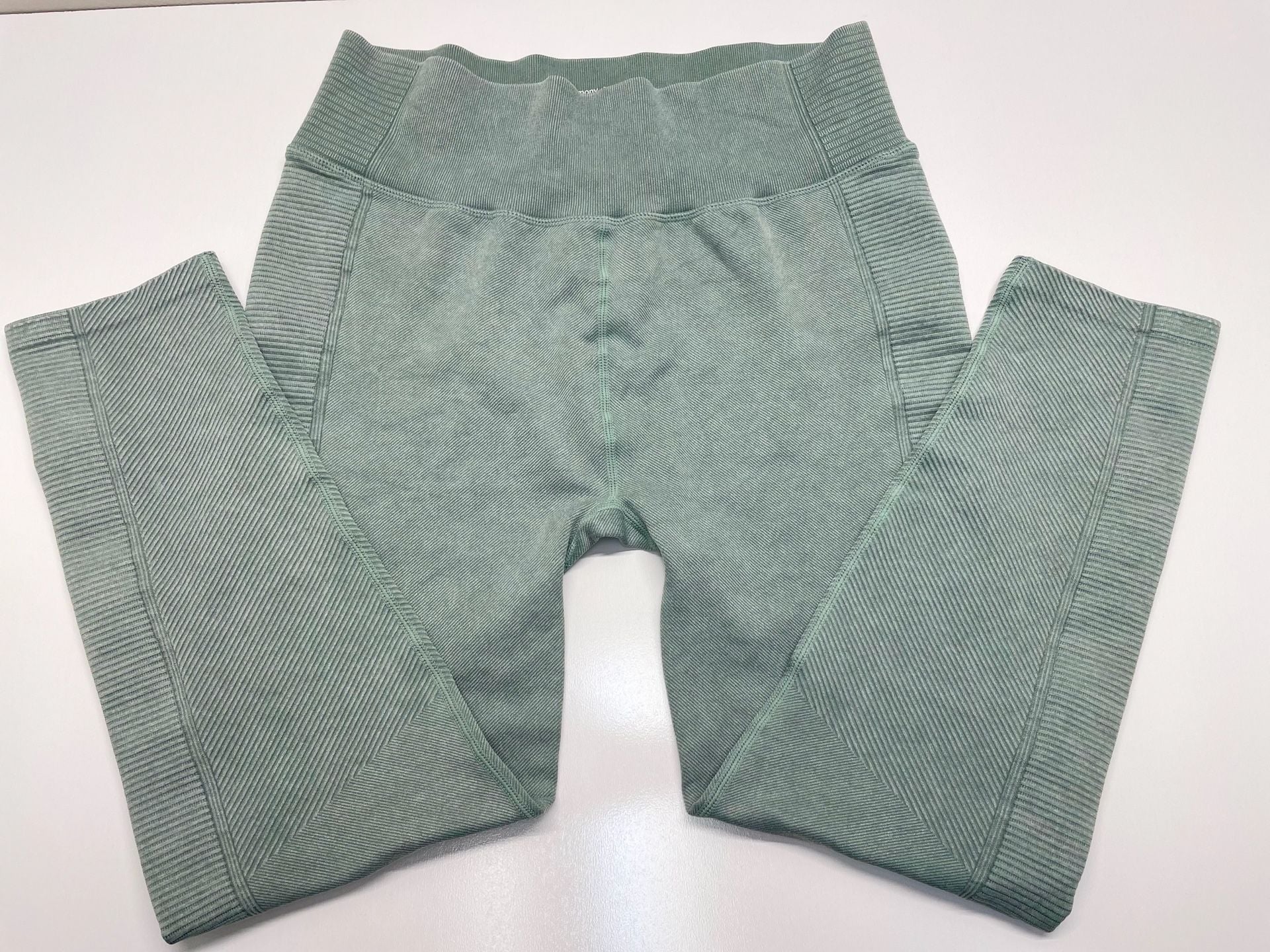 Harmony Balance Leggings Womens Large Cropped Green Stretch Nylon CHB60039 1