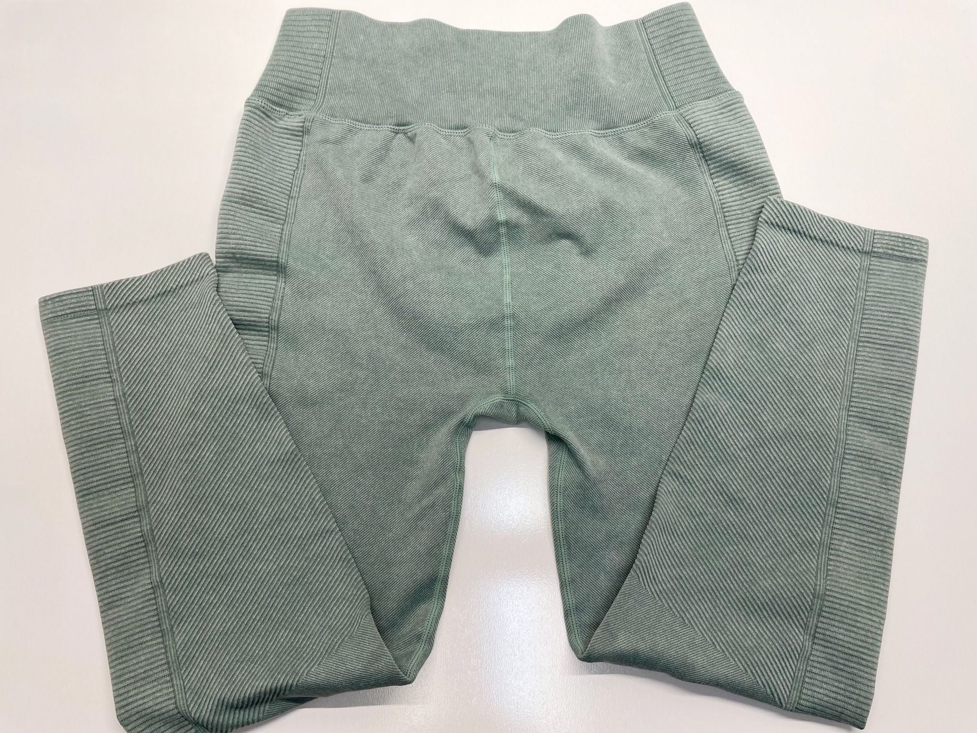 Harmony Balance Leggings Womens Large Cropped Green Stretch Nylon CHB60039 3