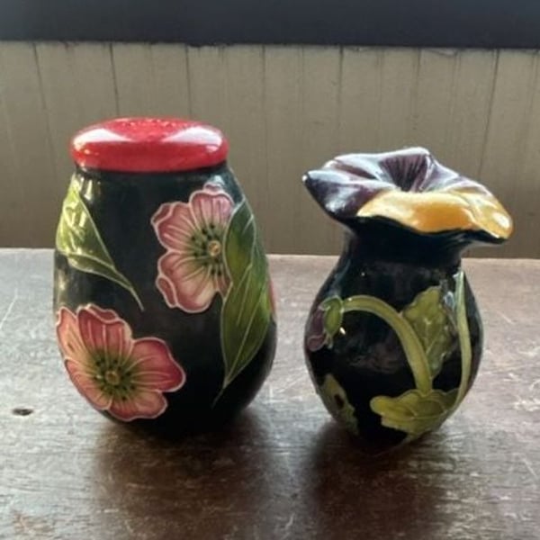 Blue Sky 2004 Floral Ceramic Salt And Pepper Shakers Set