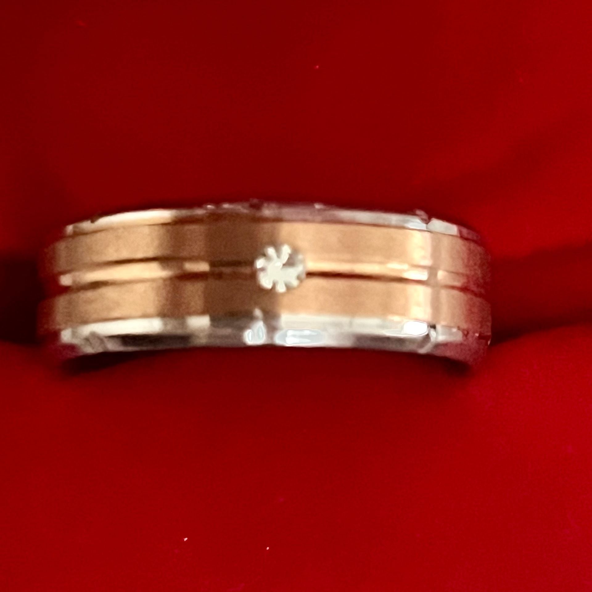 Two-Tone Diamond Grooved Titanium Steel 6mm Band Ring Size 12 1