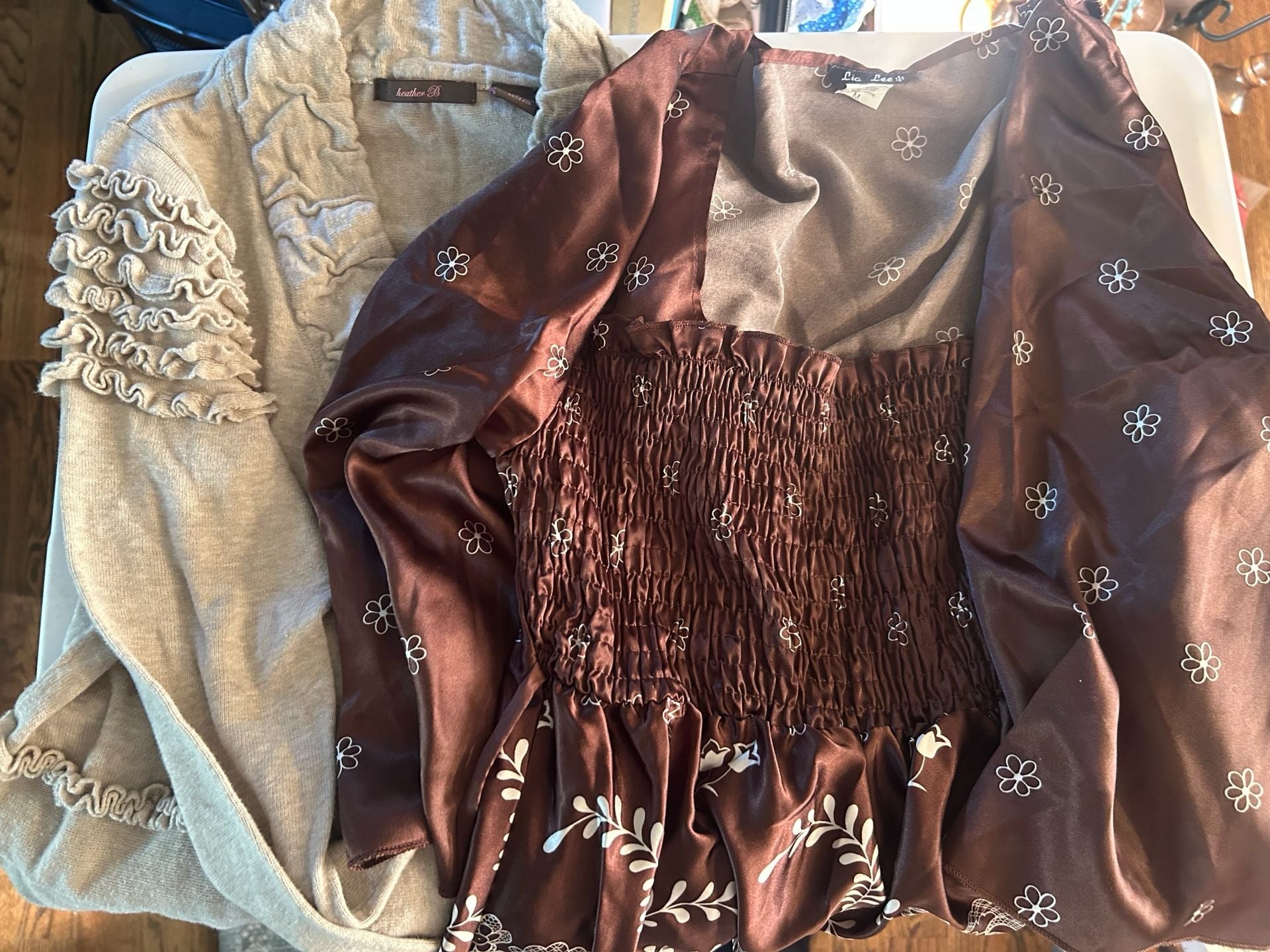 Lia Lee Brown Floral Smocked Top & Heather B Cardigan Size M 1